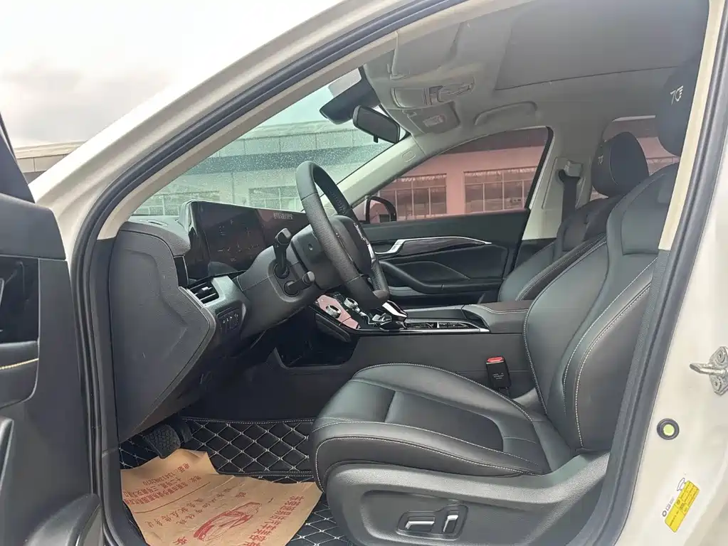 Besturn B70 1.5 T Auto Pleasure