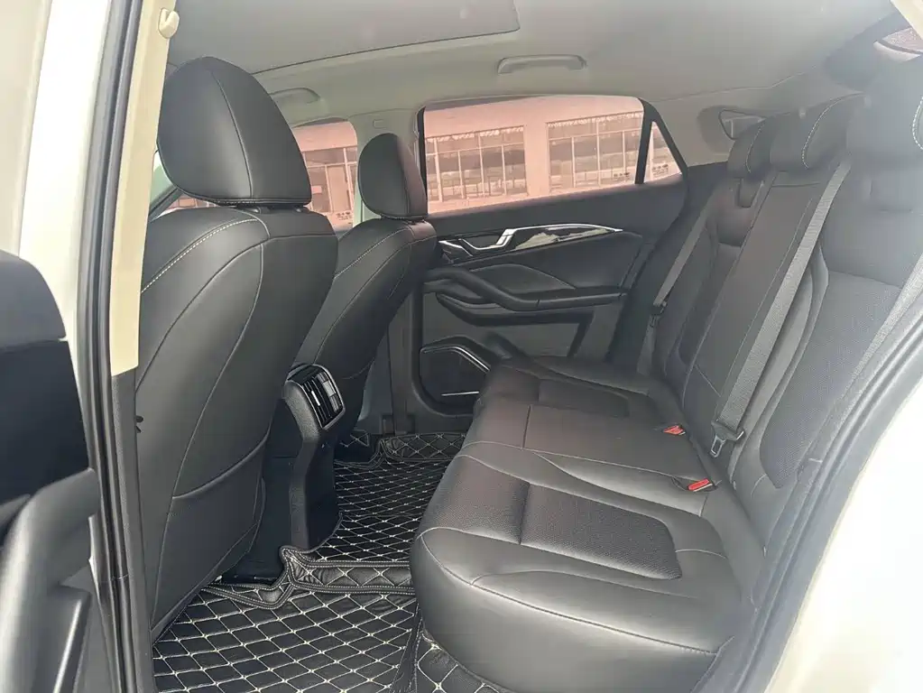 Besturn B70 1.5 T Auto Pleasure