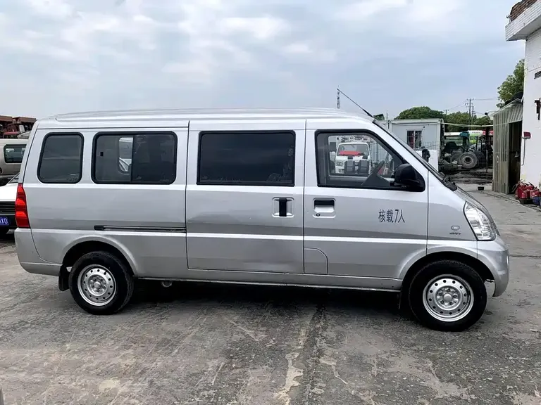 Wuling Rongguang 1.5 L Extended Basic