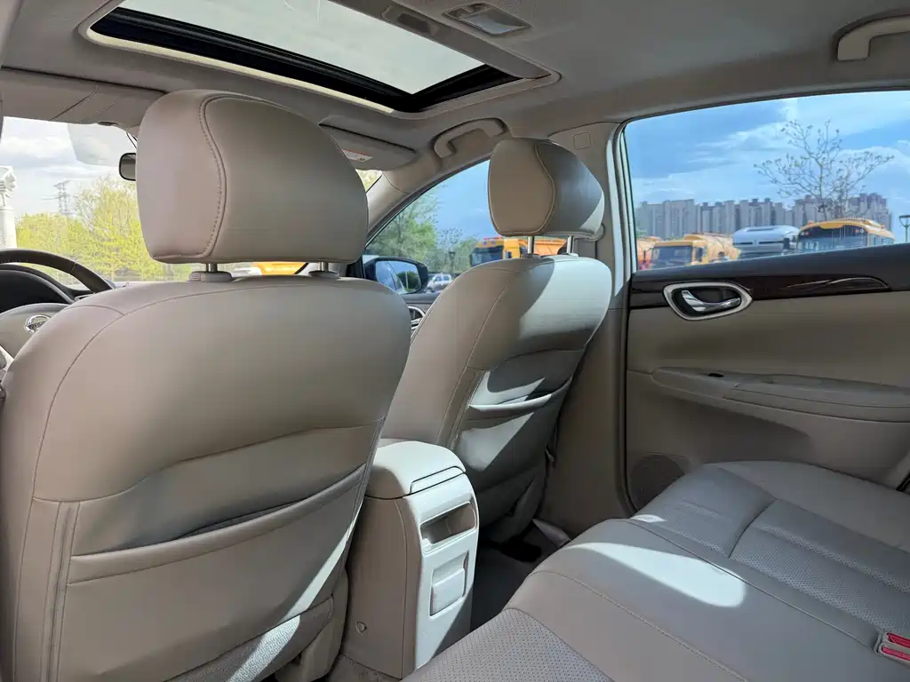 Sylphy 1.6 XL CVT Luxury