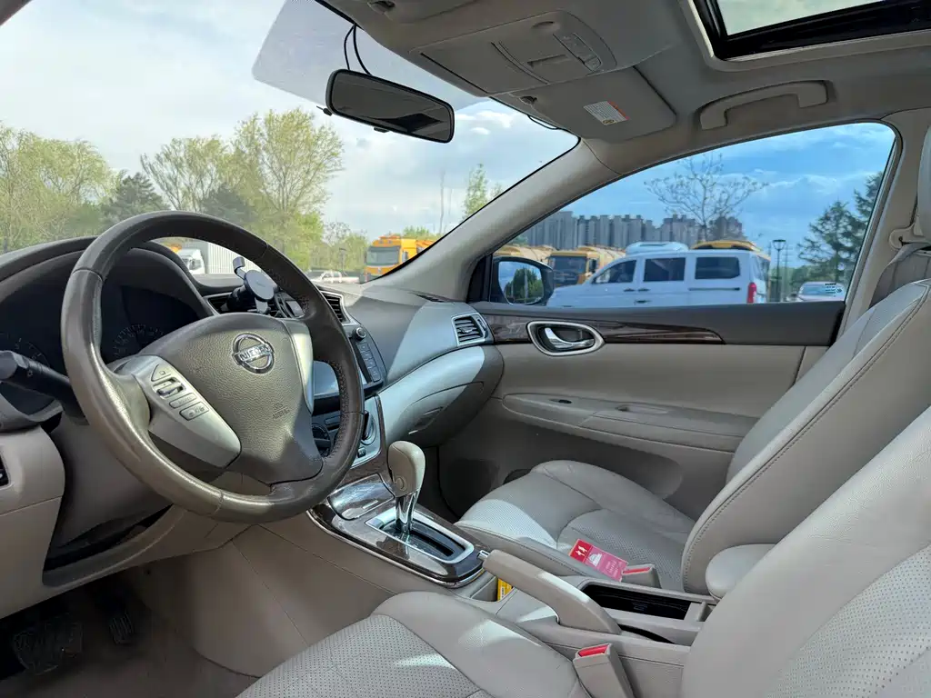 Sylphy 1.6 XL CVT Luxury