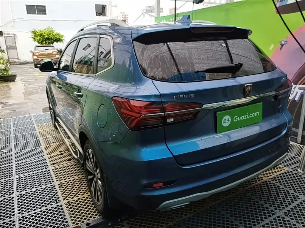 Roewe RX5 20 T 2 WD Auto 4 G Connected Platinum