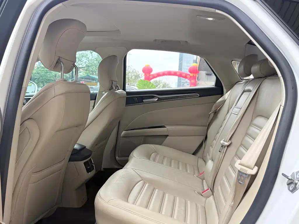 Mondeo 2.0 L GTDi200 Fashion