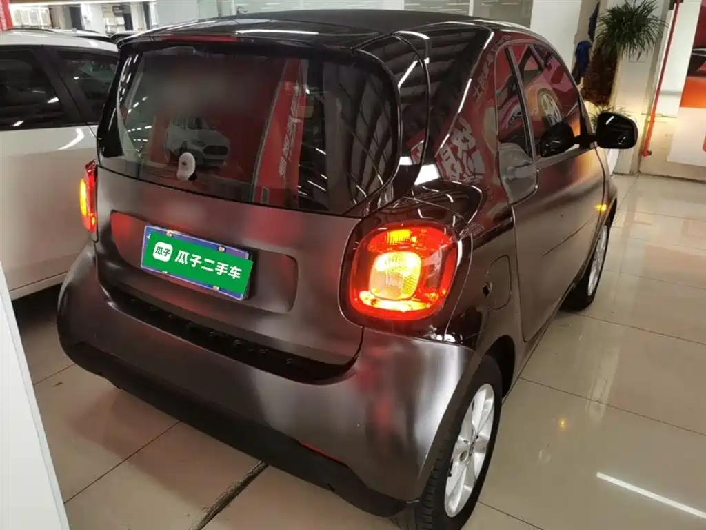 smart fortwo 1.0 L 52 kW Hardtop Agile CN-V