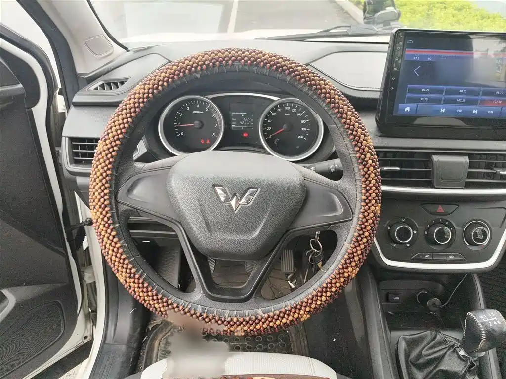 Wuling Hongguang S3 1.5 L Manual Standard CN-V