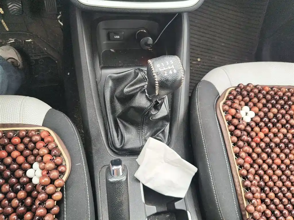 Wuling Hongguang S3 1.5 L Manual Standard CN-V