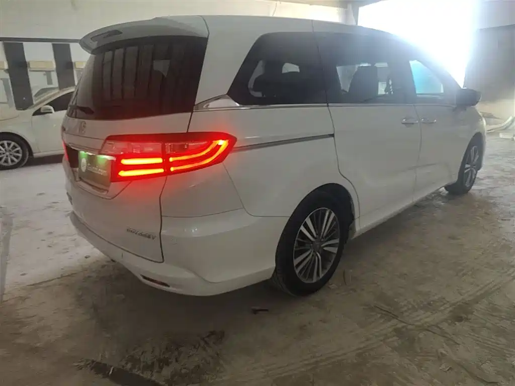 Odyssey 2.4 L Smart Enjoyment