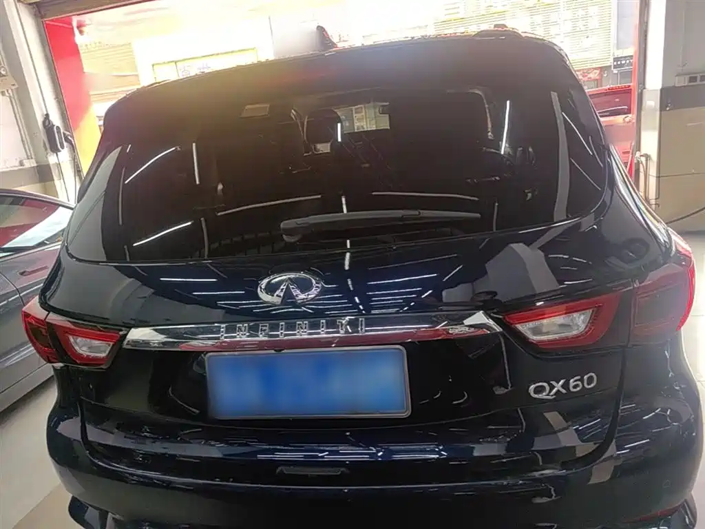 Infiniti QX60 (Import) 2.5 S C Hybrid 2 WD Outstanding
