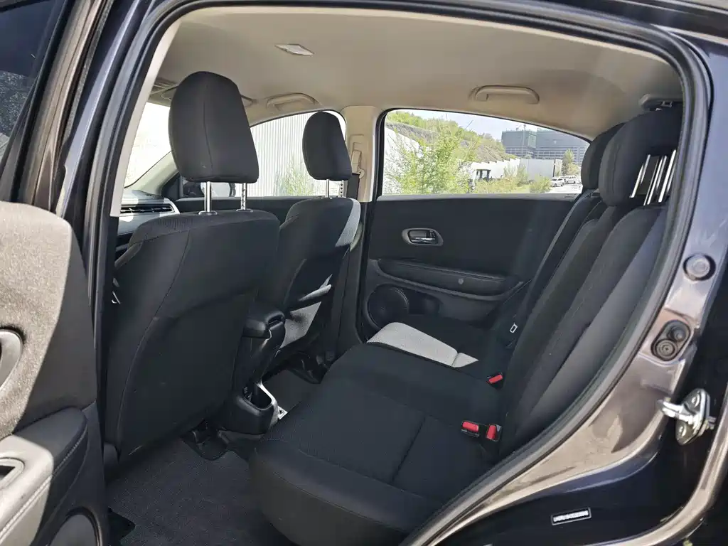 Vezel 1.5 L CVT 2 WD Comfort