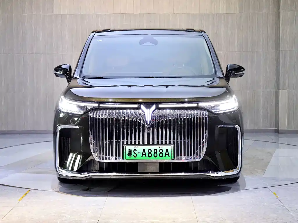 Voyah Dreamer PHEV 4 WD Flagship Kunpeng