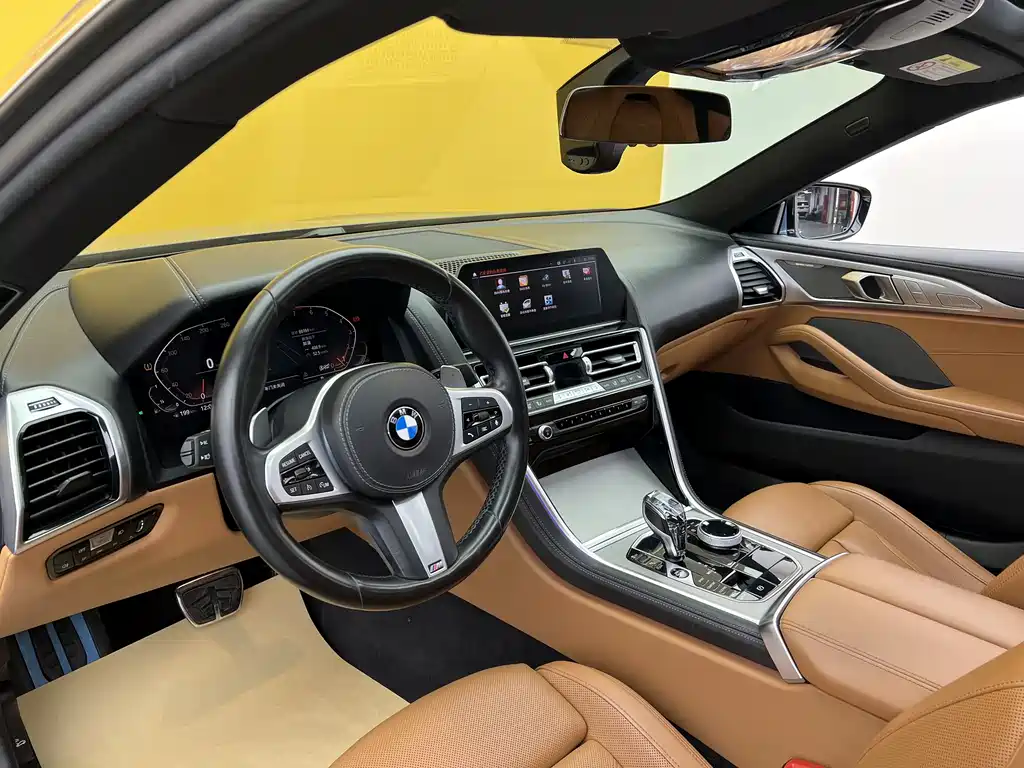 BMW 8 Series 840 i 4-door Coupe M Sport Package