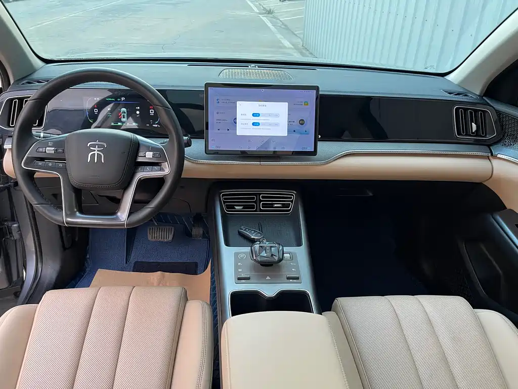 Song Pro NEV 2 nd Gen DM-i 75 KM Transcend