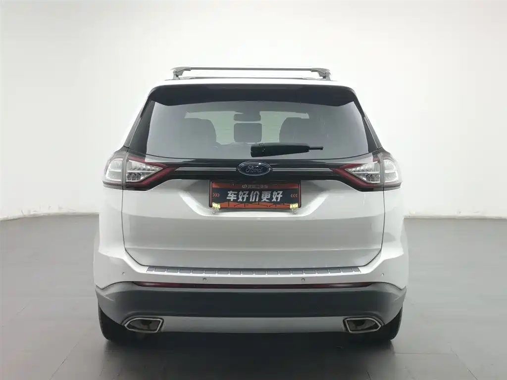 Edge EcoBoost 245 4 WD Grand Sharp 7-seat