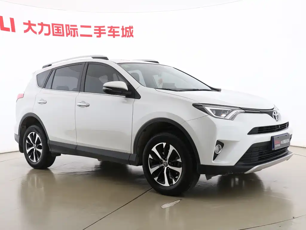 RAV4 2.0 L CVT 2 WD Smart Style CN-V