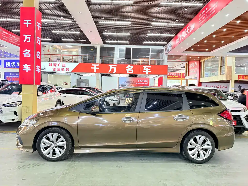 Jade 1.8 L Auto Comfort 5-seat
