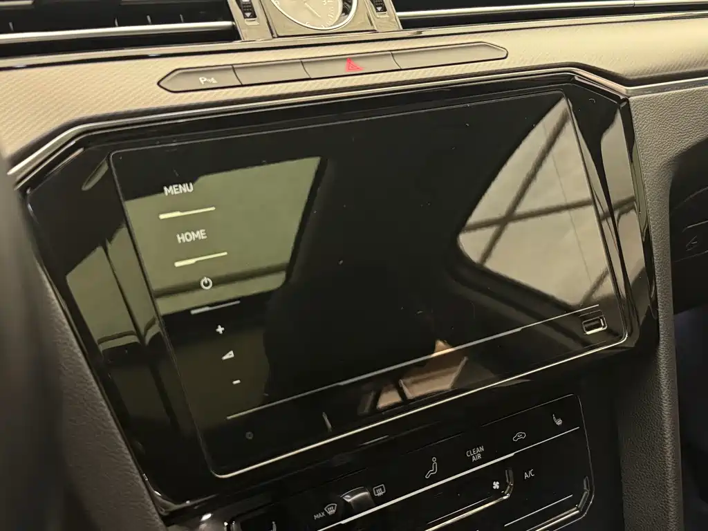 Magotan 330 TSI DSG 30 Anniversary