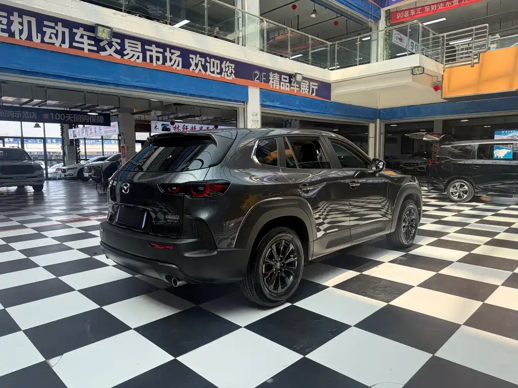 Mazda CX-50 2.0 L