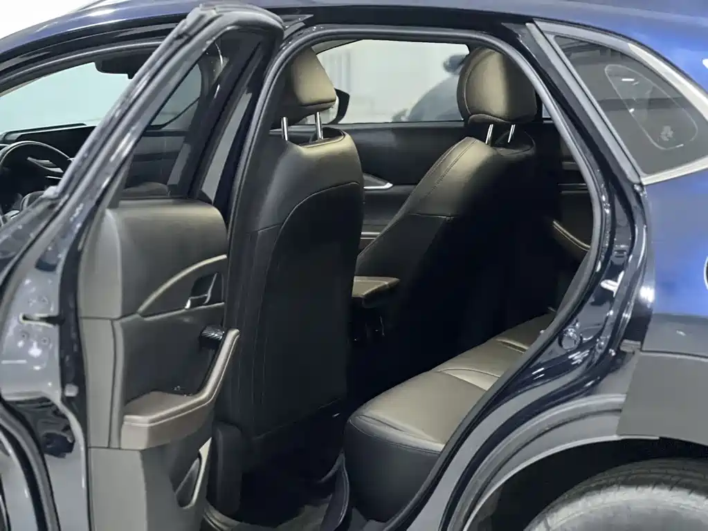 Mazda CX-30 2.0 L Auto Jiayue