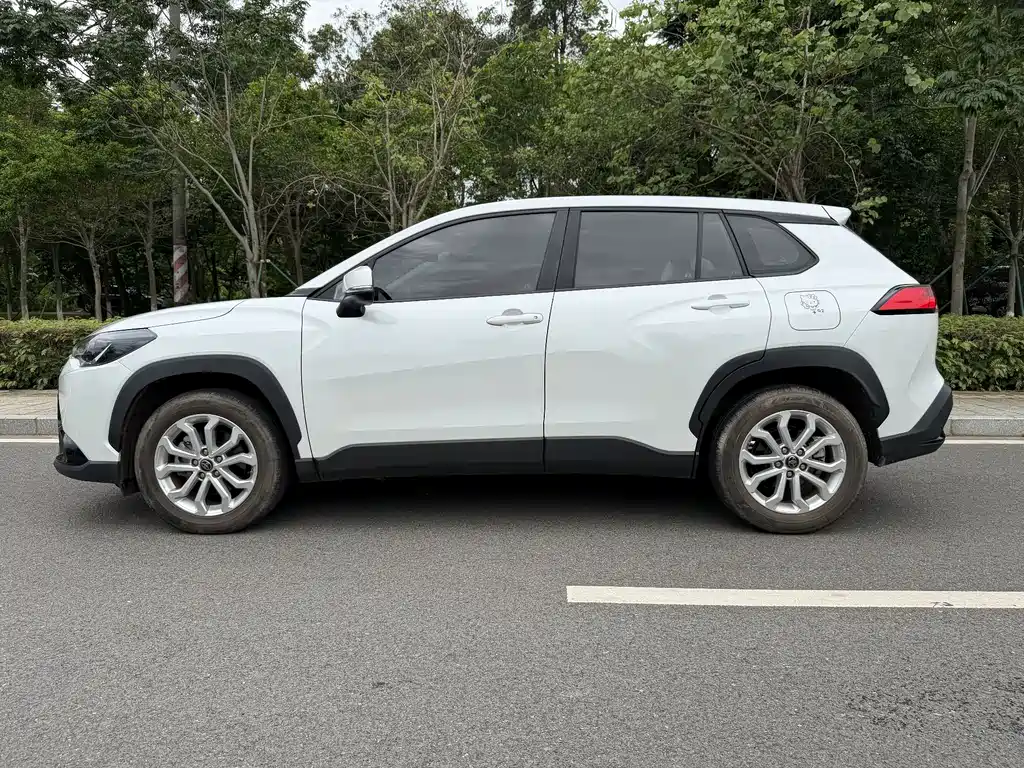 Frontlander 2.0 L CVT Elite