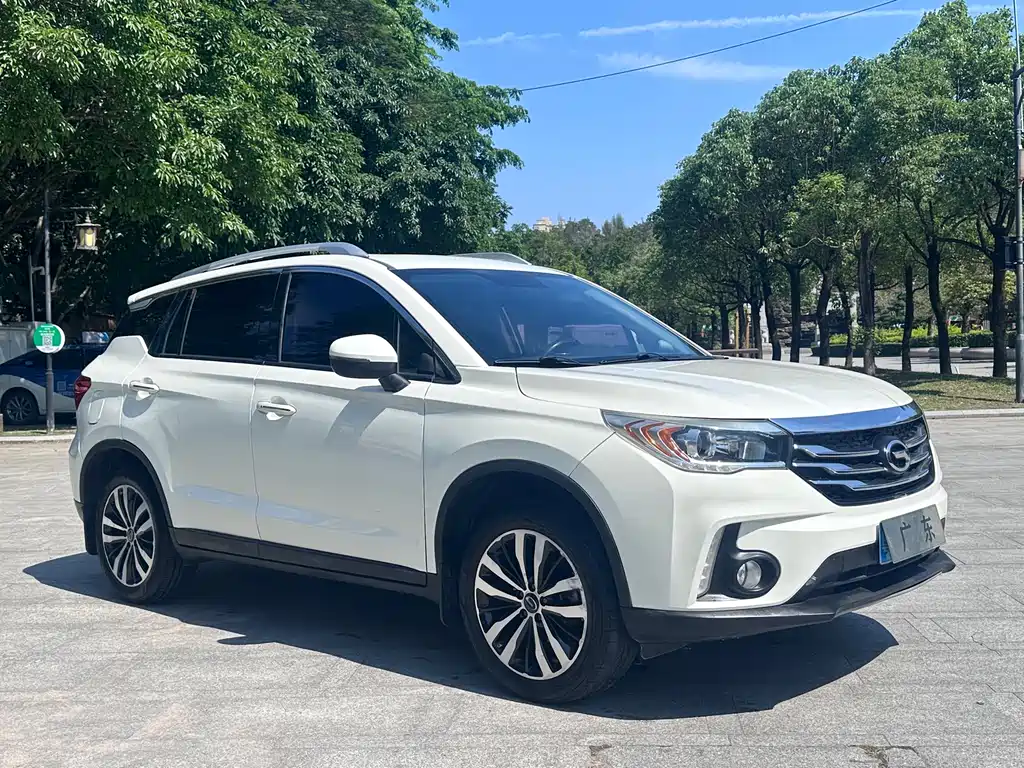 GAC Trumpchi GS4 235 T G-DCT Luxury