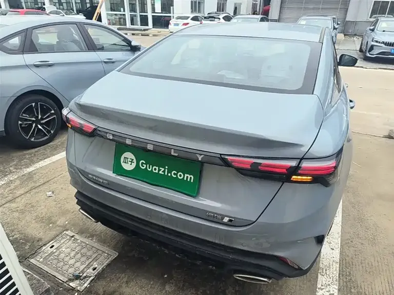 Geely Binrui Binrui COOL 1.5 T DCT Dragon