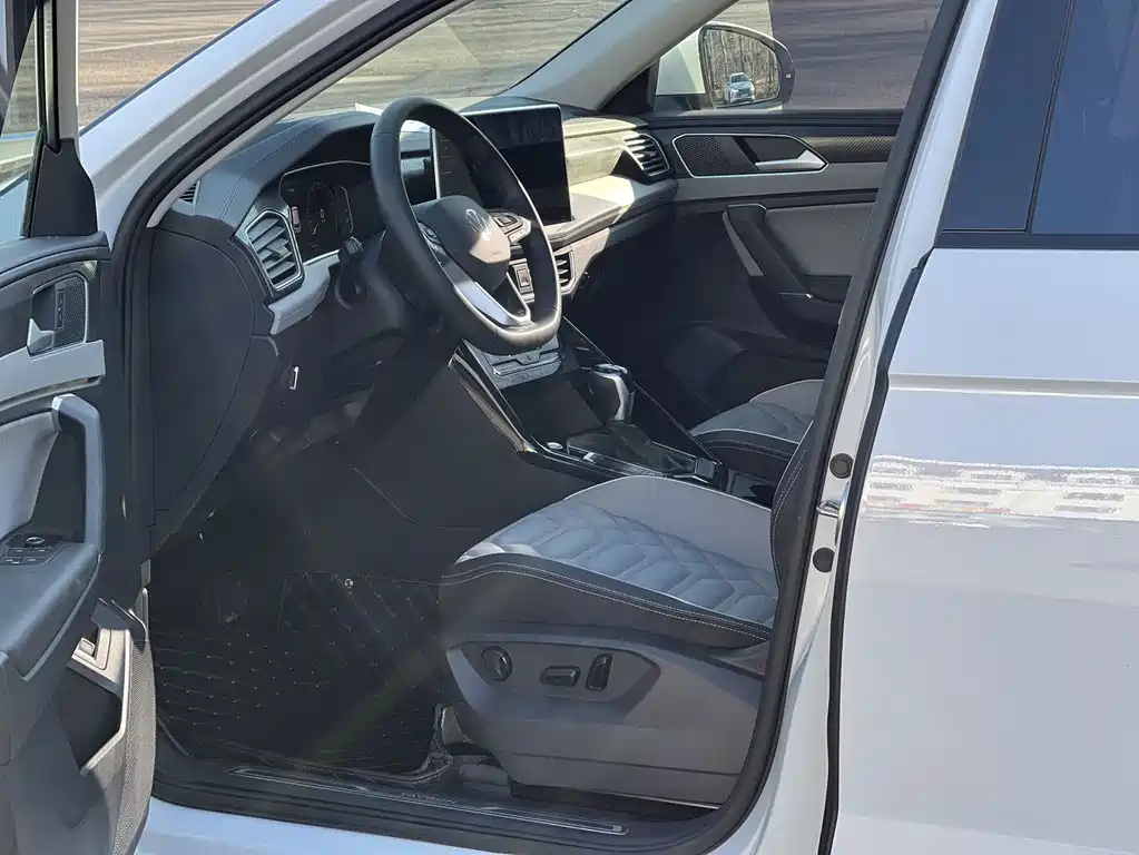 Tayron 280 TSI 2 WD Luxury Plus Advanced