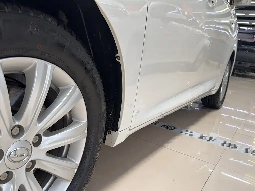 GAC Trumpchi M6 270 T DCT Luxury (7-seat) CN-VI