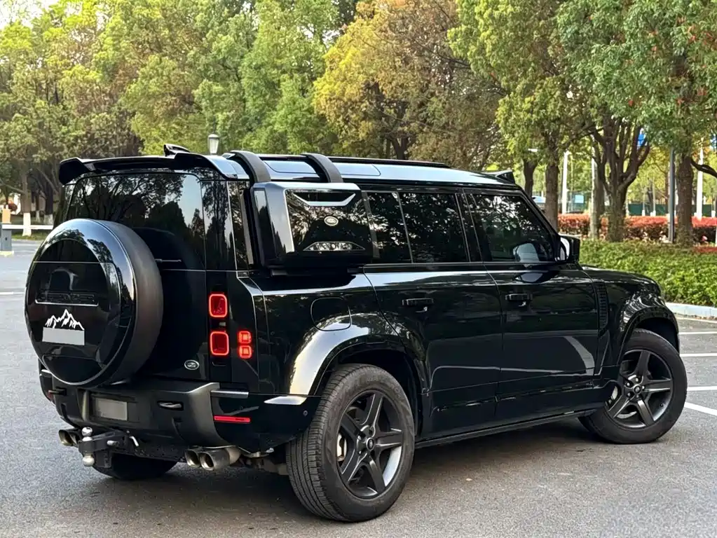 Land Rover Defender Facelift 110 3.0 T P400 X-DYNAMIC HSE