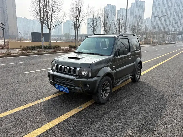 Suzuki Jimny (Import) 1.3 AT JLX