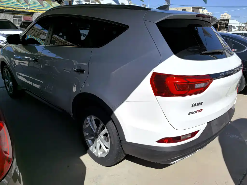 Fengguang 580 Pro 280 TGDI CVT