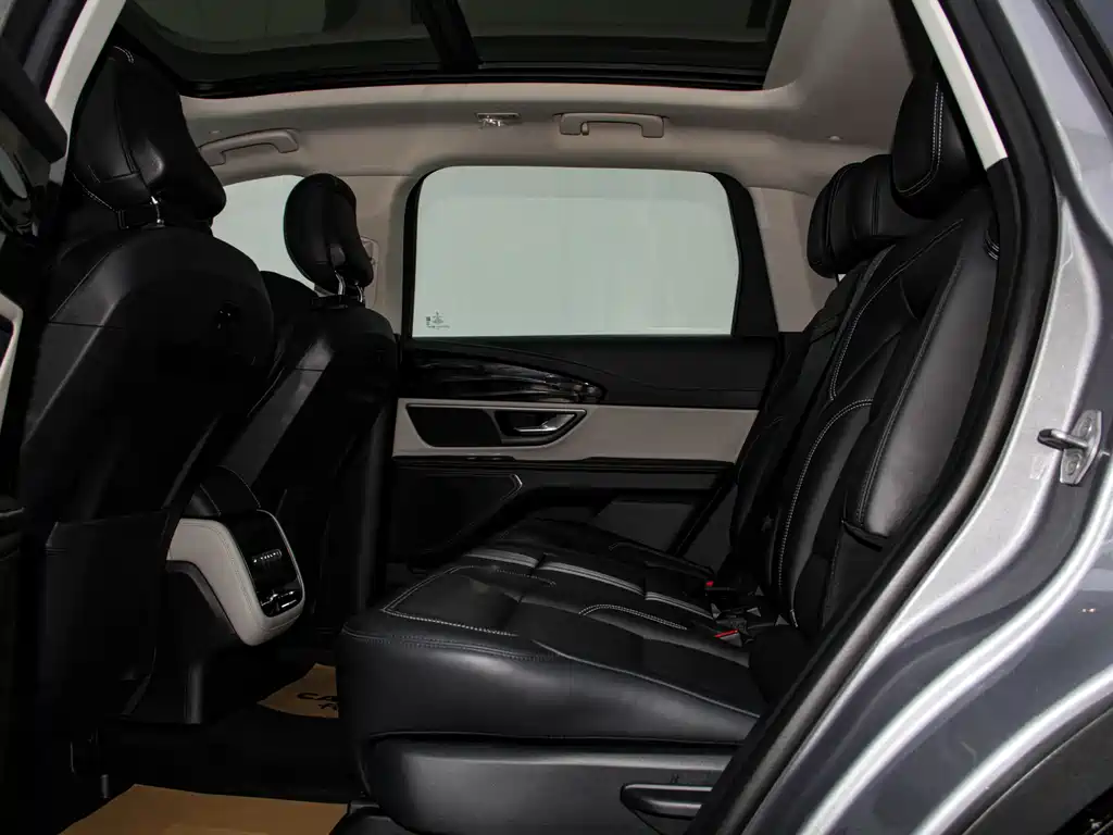 Nautilus 2.0 T 4 WD Comfort Supreme