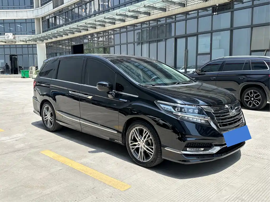 Elysion 2.0 L Hybrid Luxury