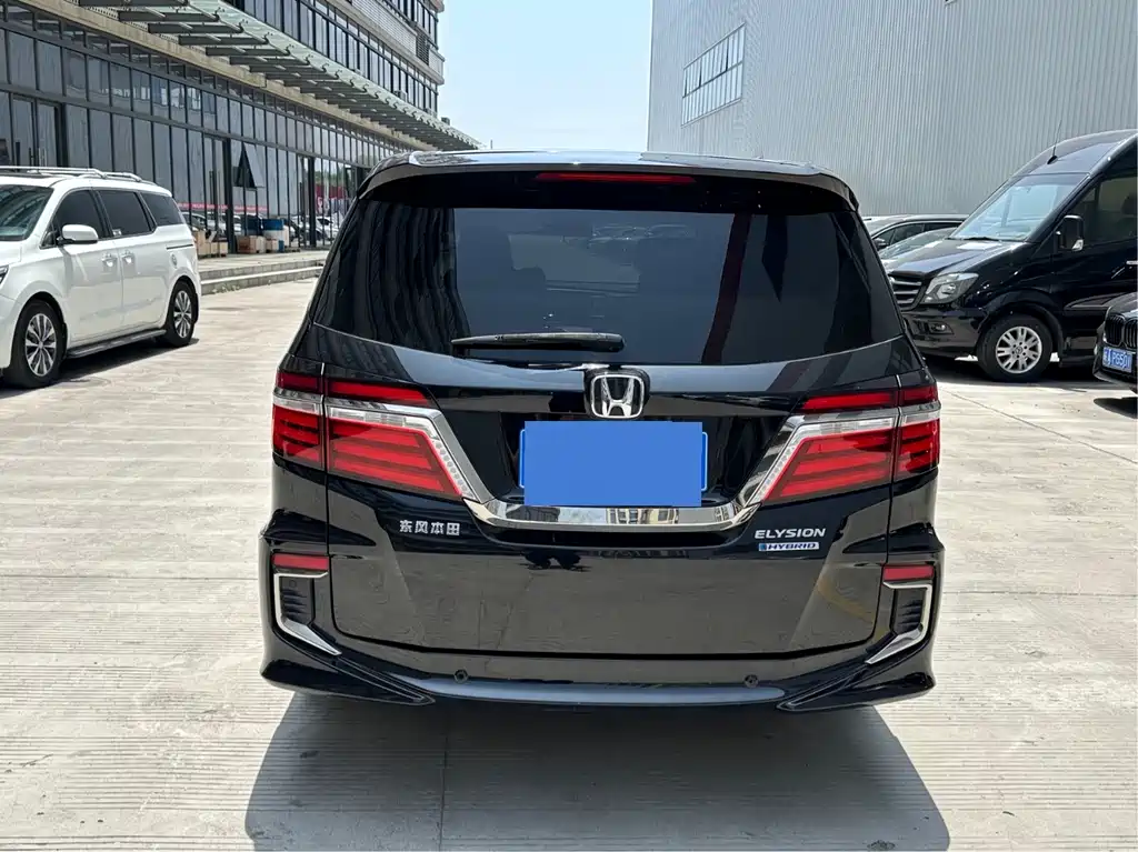 Elysion 2.0 L Hybrid Luxury
