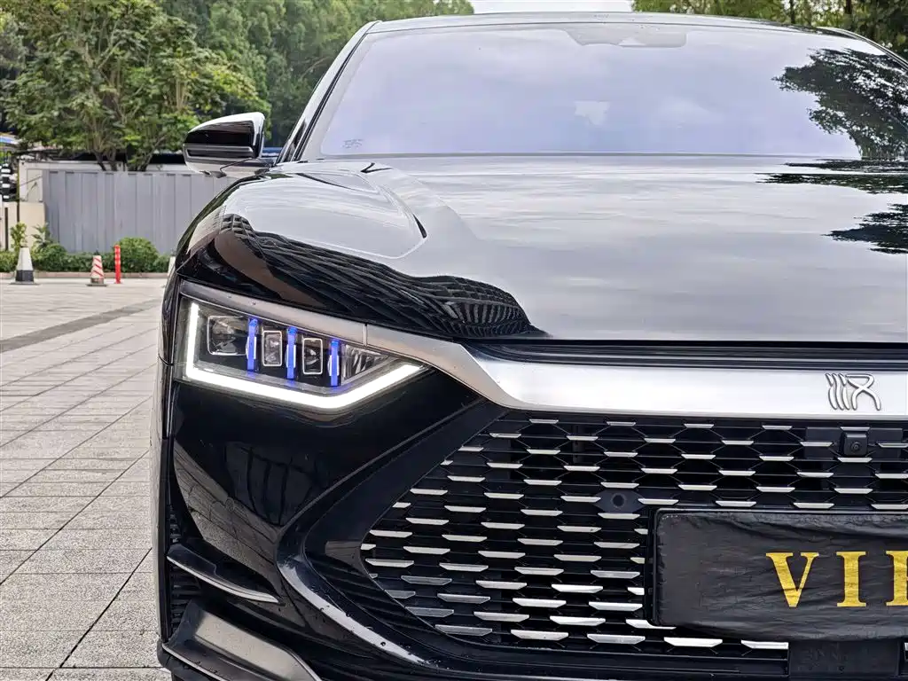 Han DM 4 WD Performance Distinguished
