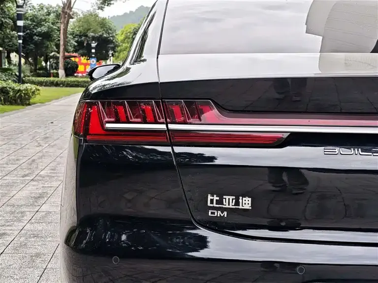 BYD Han DM 4 WD Performance Distinguished