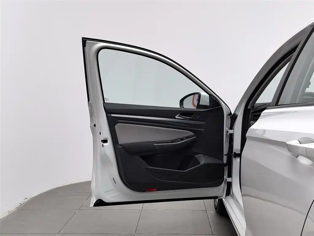 Bora 200 TSI DSG Smooth Travel