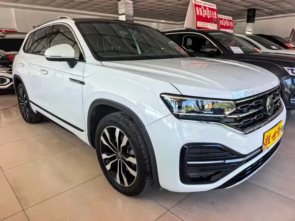 Tayron 380 TSI 4 WD R-Line Connected