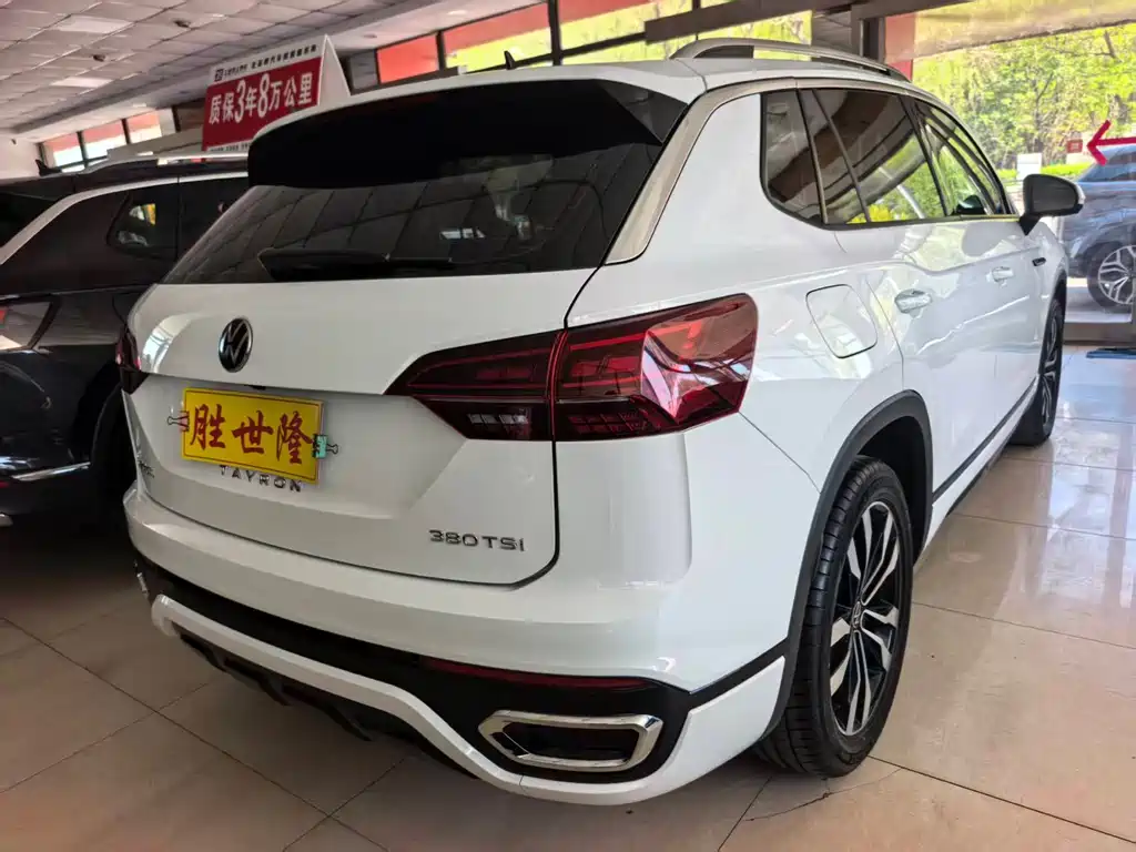 Tayron 380 TSI 4 WD R-Line Connected
