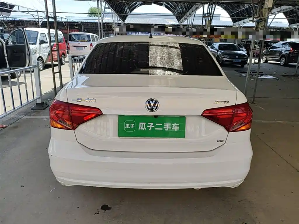 Jetta 1.5 L Manual Fashion