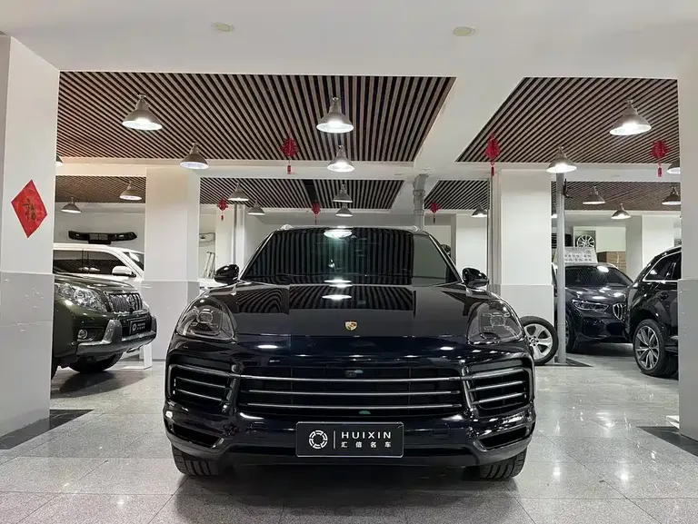 Porsche Cayenne Cayenne 3.0 T Platinum