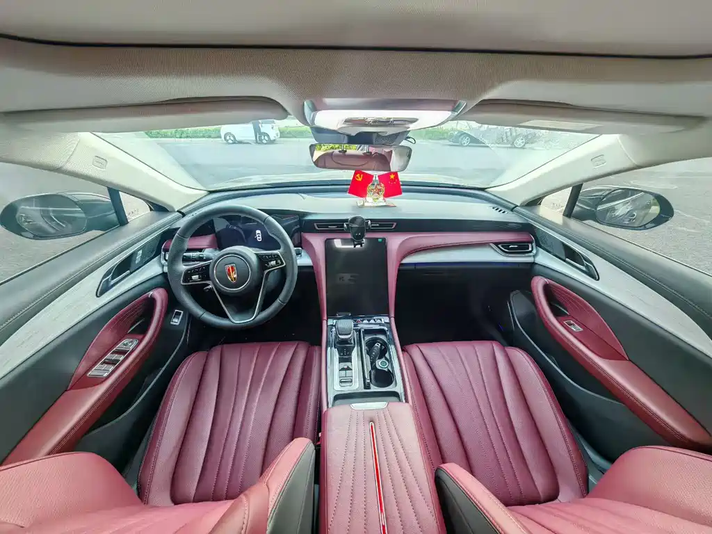 Hongqi H5 2.0 T Auto Flagship Enjoyment