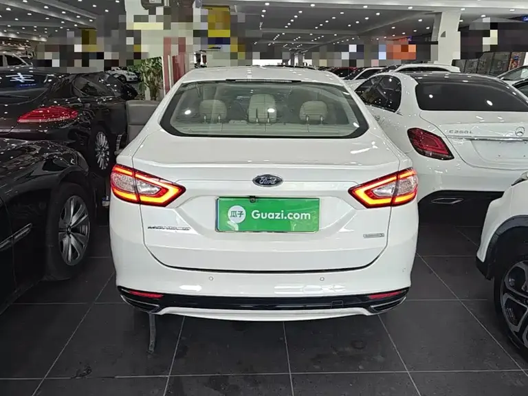 Ford Mondeo 2.0 L GTDi200 Fashion