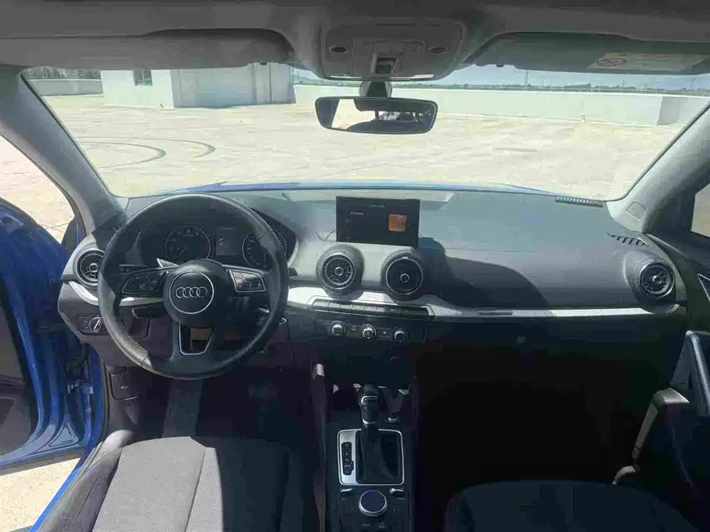 Audi Q2 L 35 TFSI Progressive Dynamic
