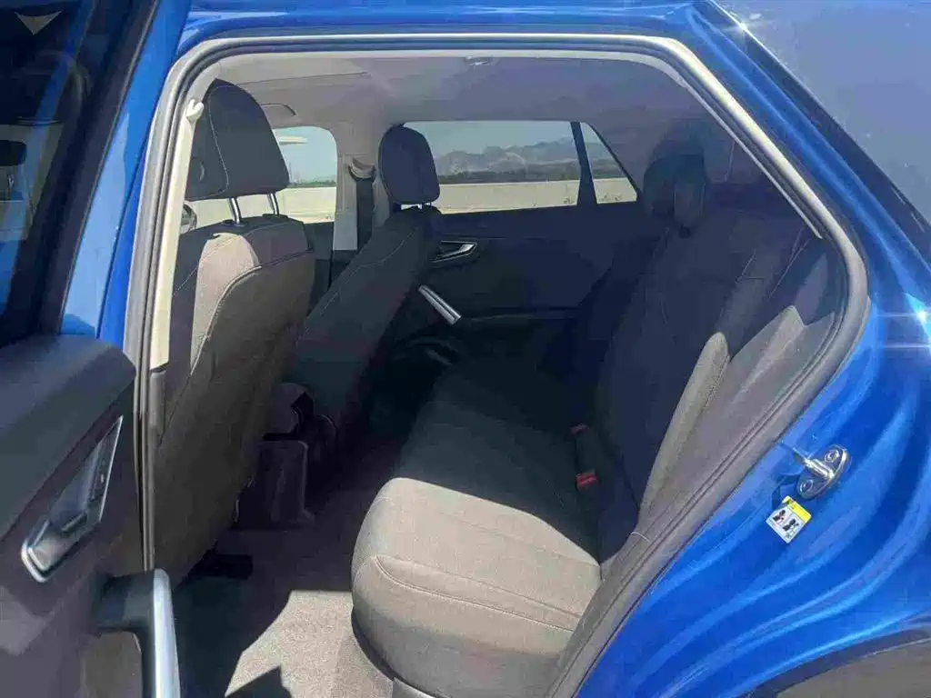 Audi Q2 L 35 TFSI Progressive Dynamic