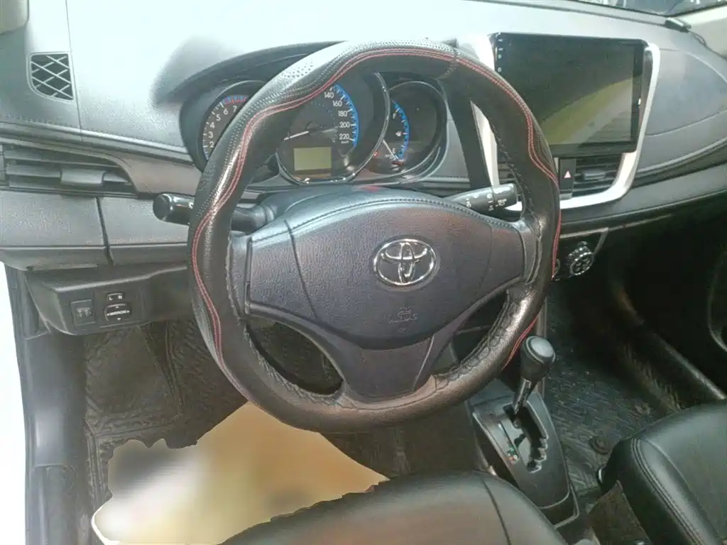 Vios FS 1.5 L CVT Sharp Speed