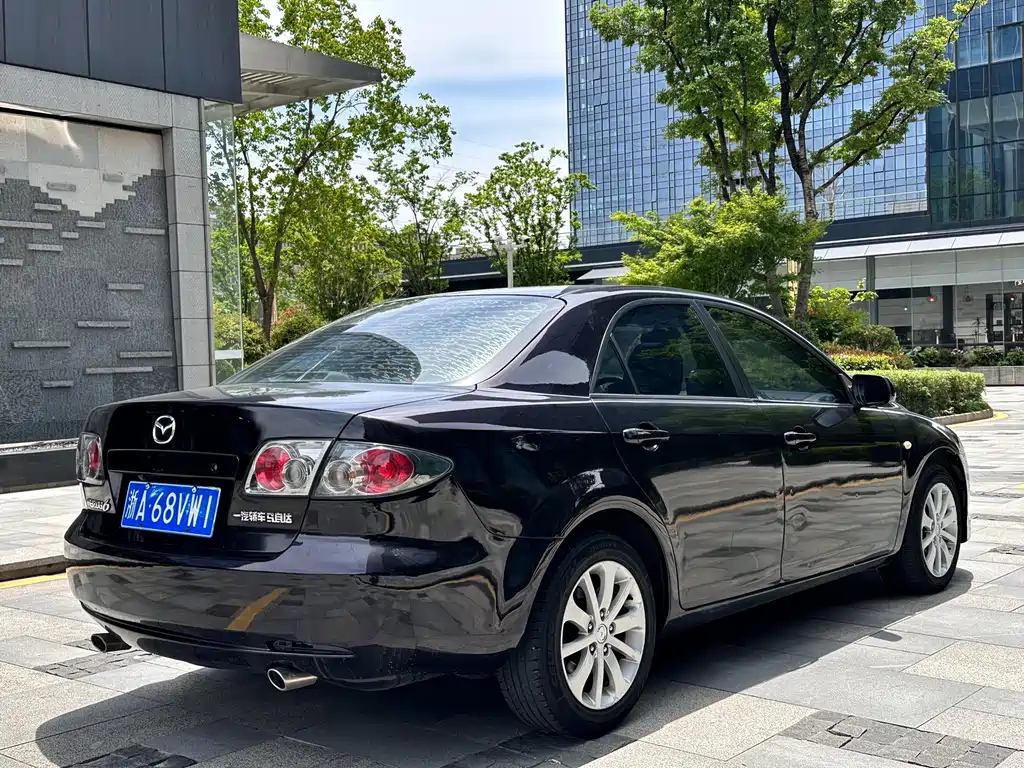 Mazda 6 2.0 L Auto Super Luxury