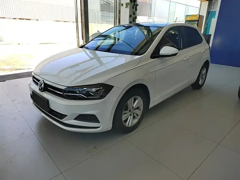 Volkswagen Polo Plus 1.5 L Auto Panoramic Pleasure