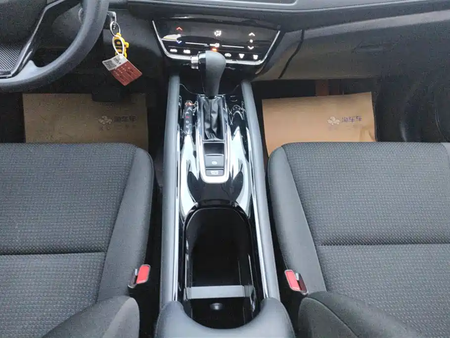 Vezel 220 TURBO CVT Elite