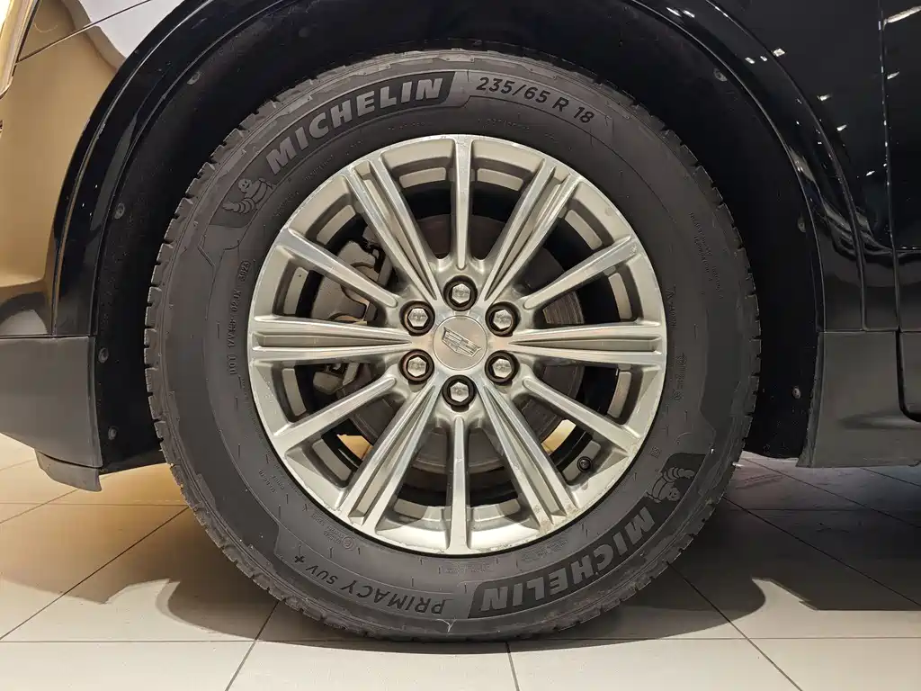 Cadillac XT5 28 T 4 WD Luxury