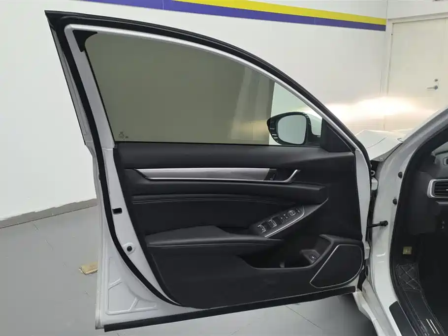 Inspire 260 TURBO Refined